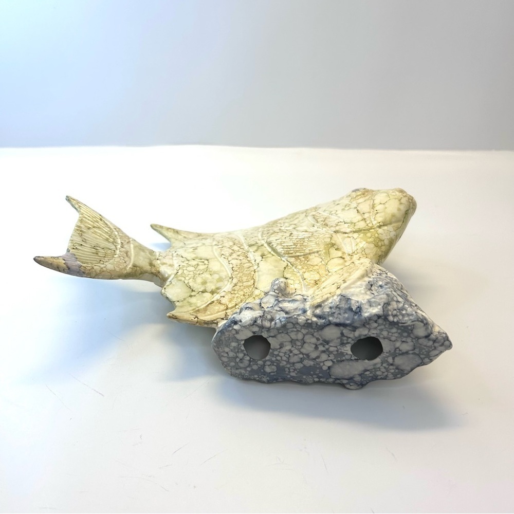 Ceramic Fish Self Table Sitter Repaired - Picture 6 of 9